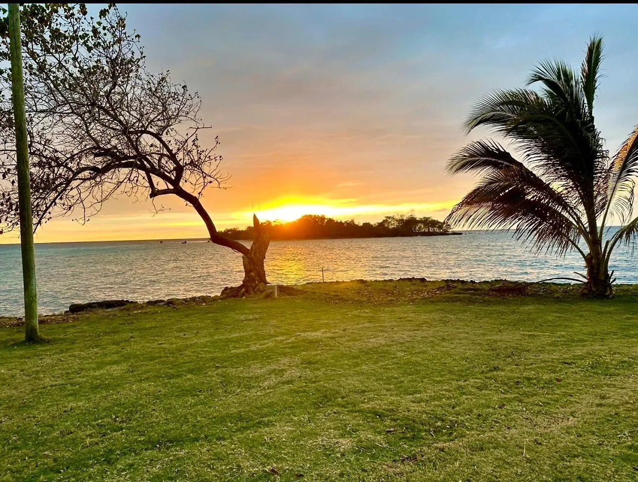 Seaside 2 Bedroom Oasis At 7 Miles Beach, Negril, Point Village Σπίτι διακοπών Νεγκρίλ