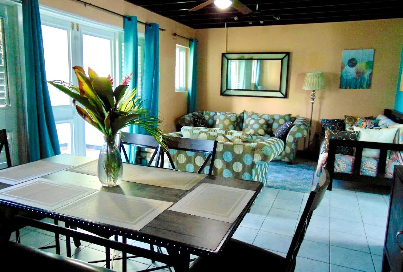 Seaside 2 Bedroom Oasis At 7 Miles Beach, Negril, Point Village 0*, Νεγκρίλ