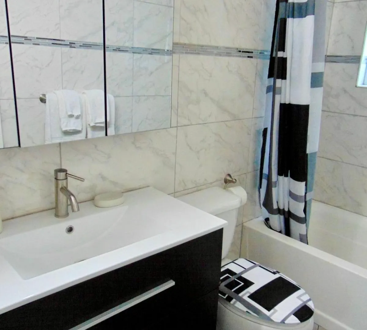 Hébergement de vacances Seaside 2 Bedroom Oasis At 7 Miles Beach, Negril, Point Village